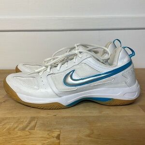 Nike MC 7 Squash Court athletic tennis court sneakers women’s size 10